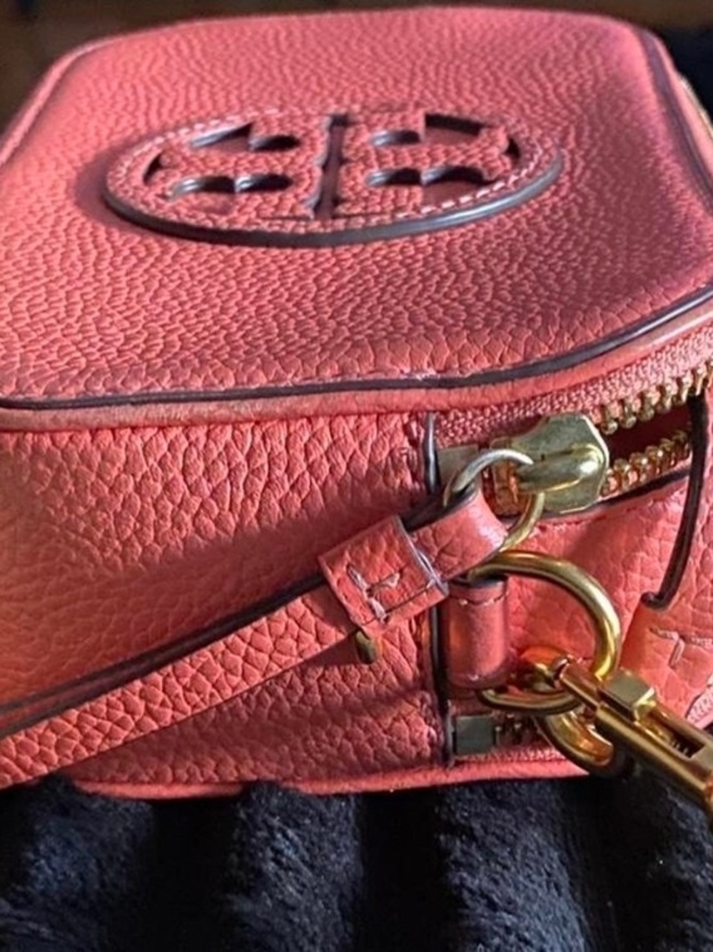Tory Burch Pink Pebbled Camera Crossbody w/Contrast Strap FIRM$ - Picture 4 of 8
